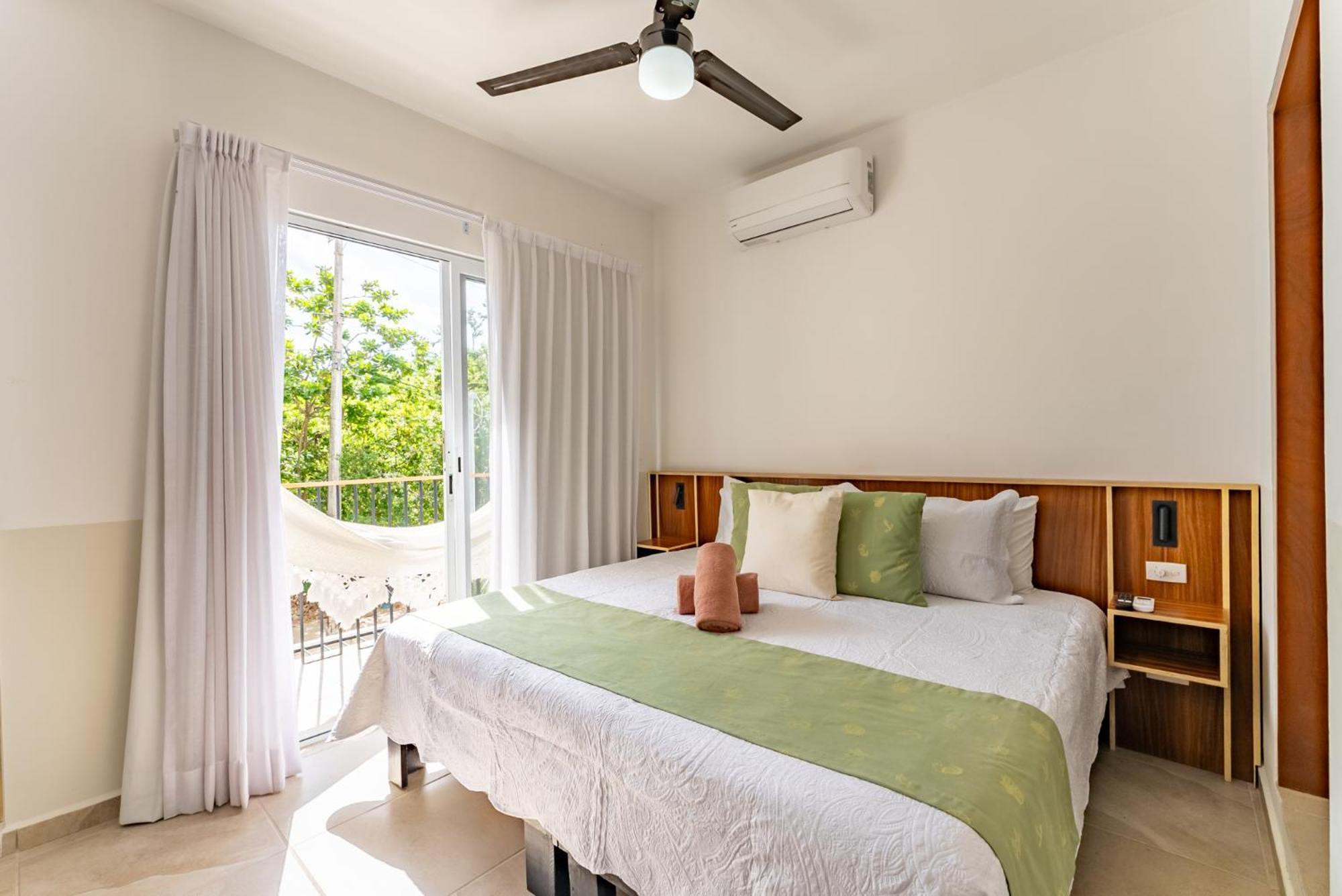 Bed Away Studios Cancun Exterior photo